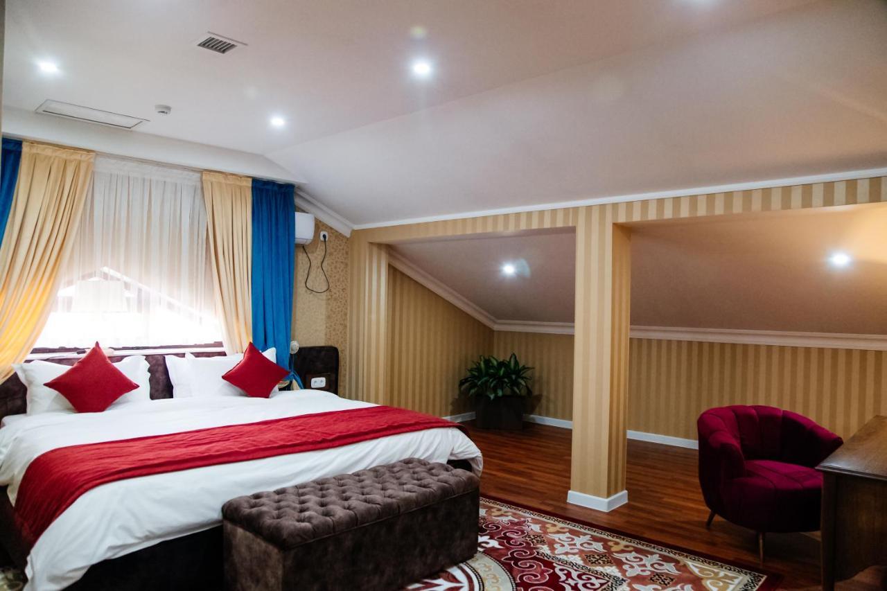 Boutique Hotel Silk Way Turkistan Exterior foto